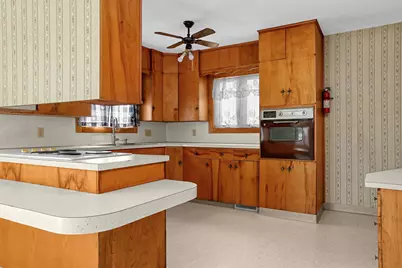 417 N Washington Street, Lake City, MN 55041 - Photo 5