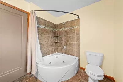 398 E Wall Street, Ellsworth, WI 54011 - Photo 33