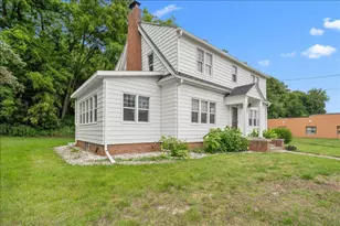 398 E Wall St, Ellsworth, WI 54011 - Photo 7
