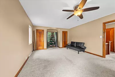 398 E Wall Street, Ellsworth, WI 54011 - Photo 31