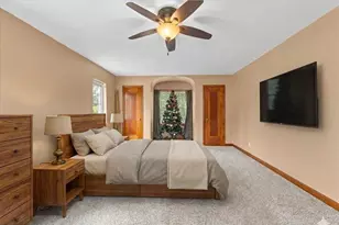 398 E Wall St, Ellsworth, WI 54011 - Photo 23