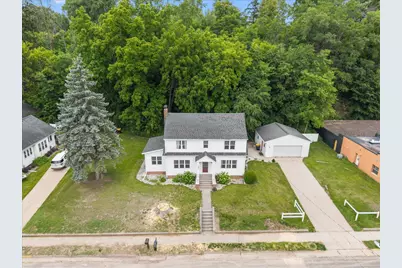398 E Wall Street, Ellsworth, WI 54011 - Photo 37