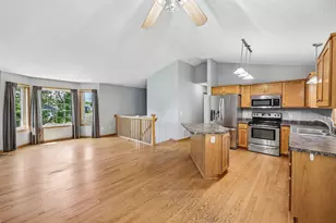 425 66th St SW, Waverly, MN 55390 - Photo 7
