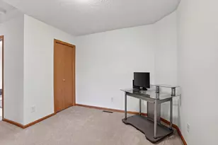 20016 Heritage Dr, Lakeville, MN 55044 - Photo 15