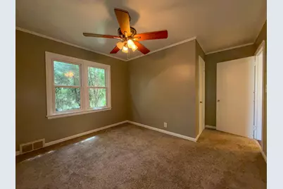 423 38th Street E, Hibbing, MN 55746 - Photo 15