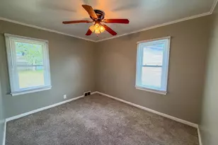 423 38th Street E, Hibbing, MN 55746 - Photo 21