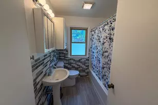 423 38th Street E, Hibbing, MN 55746 - Photo 9