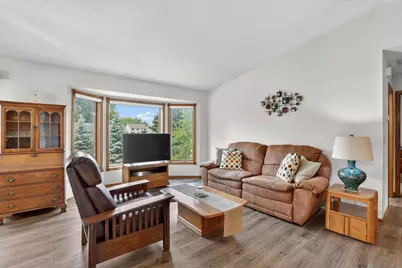 13806 Zarthan Court, Savage, MN 55378 - Photo 5