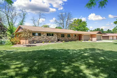 706 23rd Street SW, Austin, MN 55912 - Photo 1