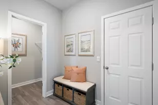 2072 Kestrel Dr, Shakopee, MN 55379 - Photo 11