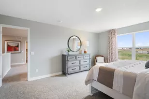 2072 Kestrel Dr, Shakopee, MN 55379 - Photo 25