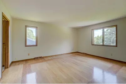 18925 26th Avenue N, Plymouth, MN 55447 - Photo 25