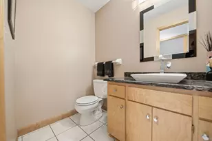 10825 46th Pl N, Plymouth, MN 55442 - Photo 29
