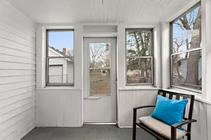 303 Cesar Chavez St, Saint Paul, MN 55107 - Photo 15