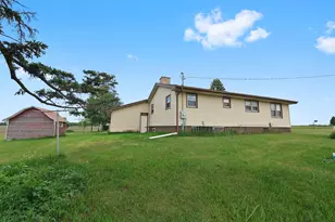 8601 Little Rock Rd NE, Foley, MN 56329 - Photo 23
