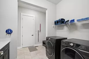 5900 Ayrshire Ln, Shorewood, MN 55331 - Photo 29