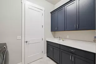 5900 Ayrshire Ln, Shorewood, MN 55331 - Photo 29