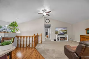 842 Colby St, Taylors Falls, MN 55084 - Photo 15