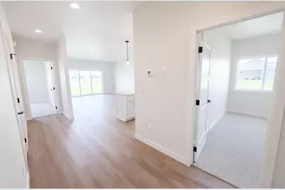 1600 5th Avenue NE, Dilworth, MN 56529 - Photo 15