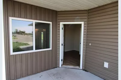 1600 5th Avenue NE, Dilworth, MN 56529 - Photo 5