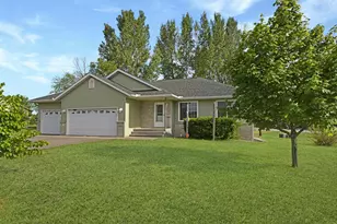 655 6th St NW, Richmond, MN 56368 - Photo 3