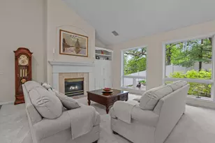 1711 Little Crow Dr, South Saint Paul, MN 55075 - Photo 9