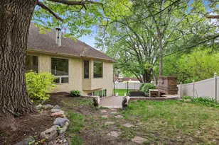 1711 Little Crow Dr, South Saint Paul, MN 55075 - Photo 43