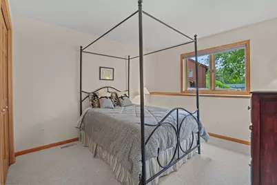 1711 Little Crow Drive, South Saint Paul, MN 55075 - Photo 33