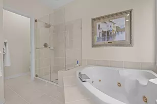 1711 Little Crow Dr, South Saint Paul, MN 55075 - Photo 23