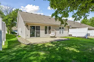 6503 Brook Ln, Savage, MN 55378 - Photo 21
