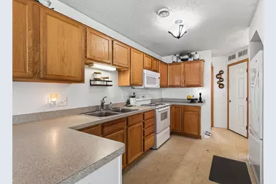 20646 Brennan Path, Farmington, MN 55024 - Photo 15