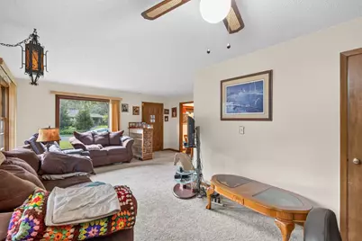 4921 Zenith Avenue N, Brooklyn Center, MN 55429 - Photo 7