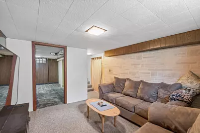 4921 Zenith Avenue N, Brooklyn Center, MN 55429 - Photo 21
