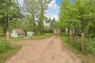 38265 Wildlife Rd, Hinckley, MN 55037 - Photo 9