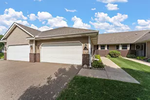 2618 Rosetown Ct, Roseville, MN 55113 - Photo 3