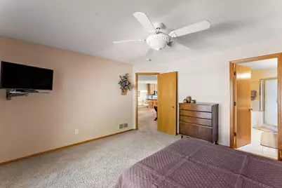 2618 Rosetown Court, Roseville, MN 55113 - Photo 21