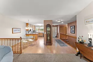 2618 Rosetown Ct, Roseville, MN 55113 - Photo 7