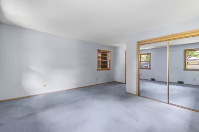 8117 Iris Drive N, Brooklyn Park, MN 55428 - Photo 23