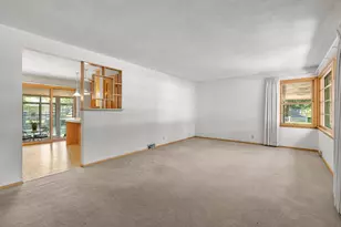 8117 Iris Dr N, Brooklyn Park, MN 55428 - Photo 9