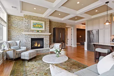 875 Lake Street N #413, Wayzata, MN 55391 - Photo 1