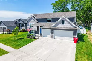 1505 14th Ave NE, Kasson, MN 55944 - Photo 3