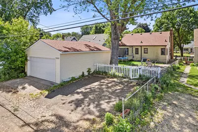1965 Montana Avenue E, Saint Paul, MN 55119 - Photo 31