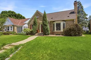 5829 Columbus Ave, Minneapolis, MN 55417 - Photo 1