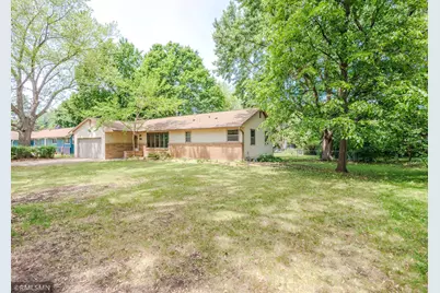 8324 62nd Avenue N, Brooklyn Park, MN 55428 - Photo 3