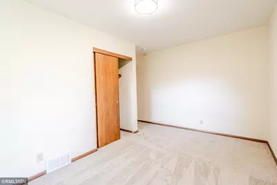 8324 62nd Avenue N, Brooklyn Park, MN 55428 - Photo 31