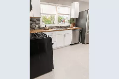 575 Nebraska Avenue E, Saint Paul, MN 55130 - Photo 17
