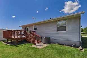 4335 Valley Dr NW, Rochester, MN 55901 - Photo 23