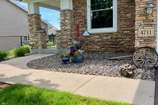 4711 Walnut Grove Ln N, Plymouth, MN 55446 - Photo 43