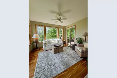 4711 Walnut Grove Lane N, Plymouth, MN 55446 - Photo 3