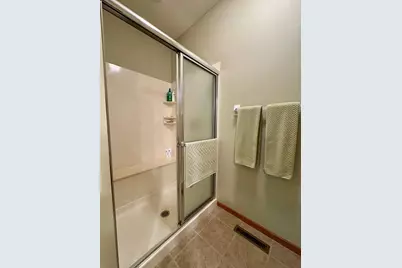 4711 Walnut Grove Lane N, Plymouth, MN 55446 - Photo 27